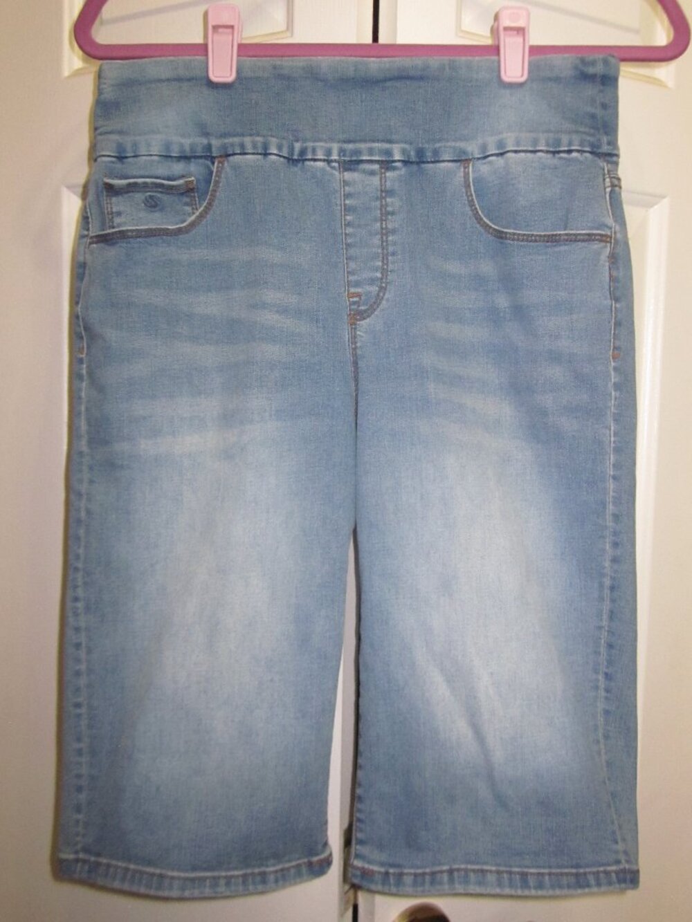 Gloria Vanderbilt Amanda Pull on Bermuda Shorts Sz 10